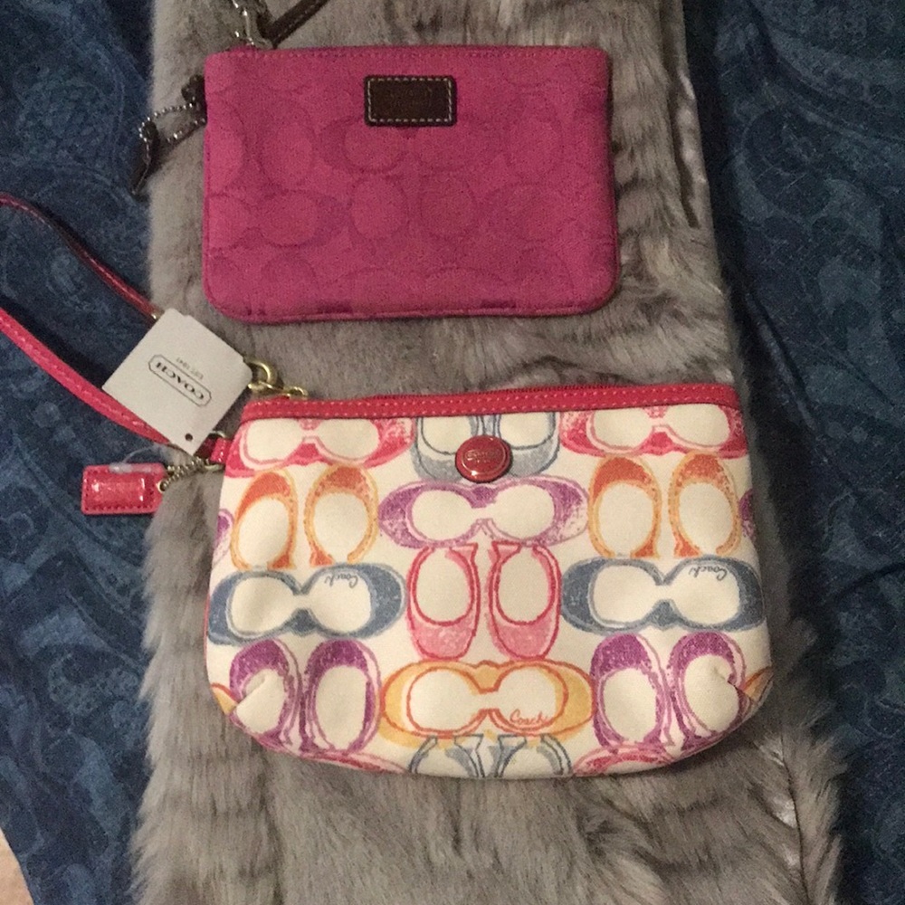 New coach wristlet bag
